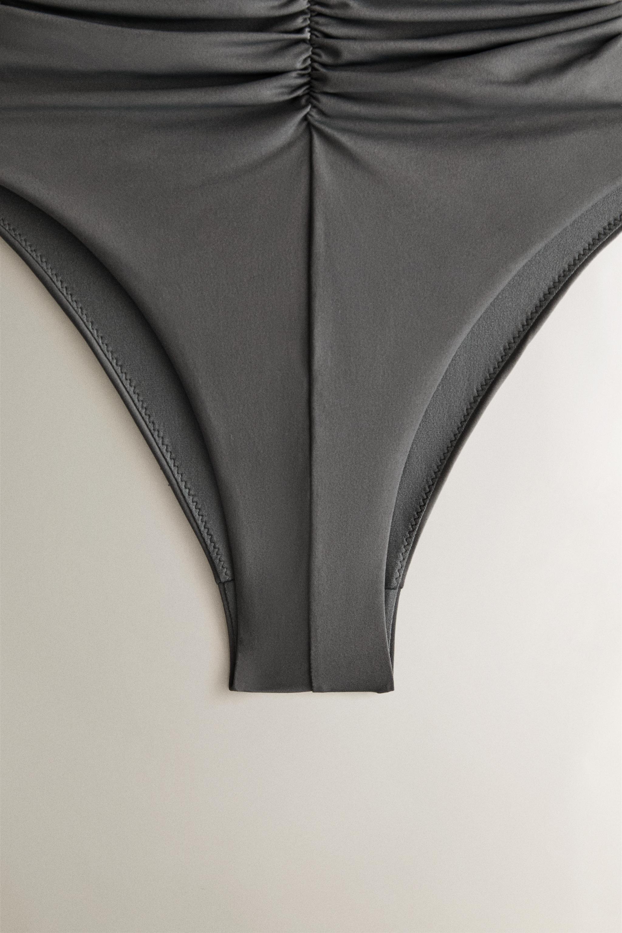 MAILLOT DE BAIN PLAGE FRONCÉ